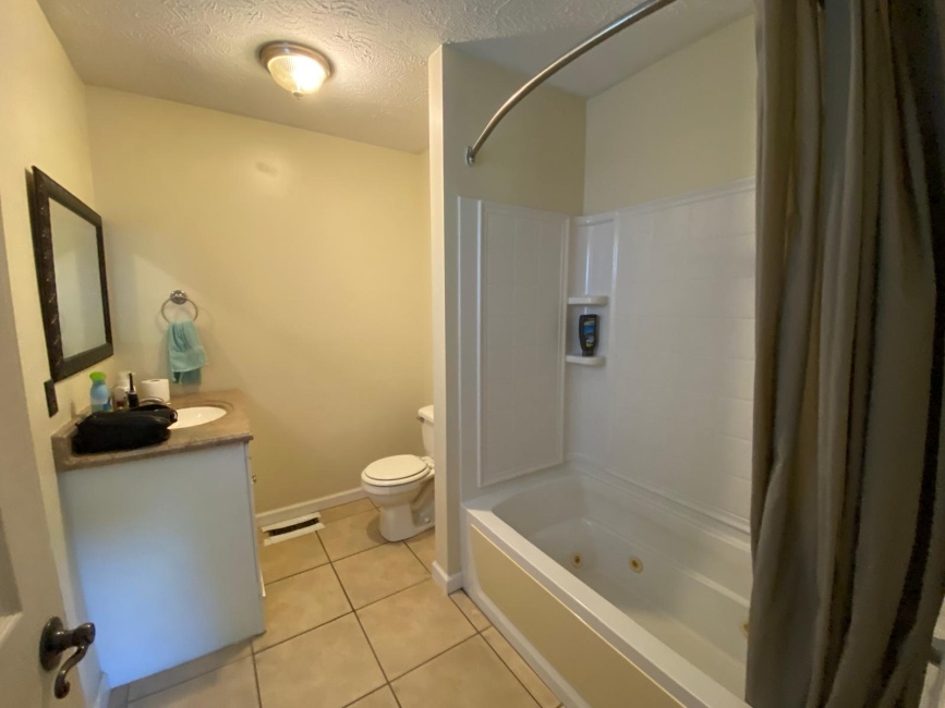 646 Presidential Blvd., Harrogate, Tennessee 37752, 5 Bedrooms Bedrooms, ,3 BathroomsBathrooms,Family Home,For Rent,Presidential Blvd.,1018